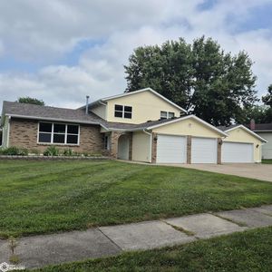 62 Schwartz Dr