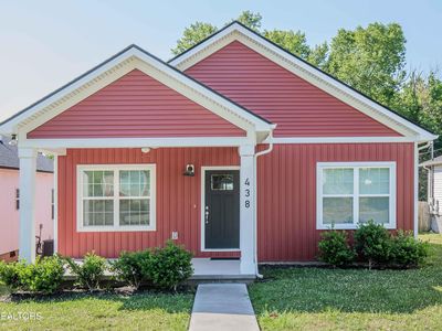 438 Hiawassee Ave