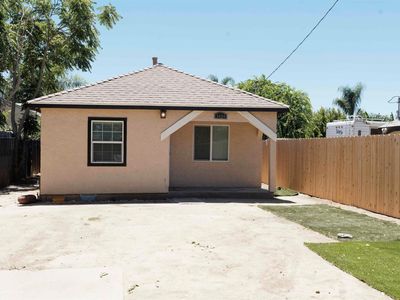 1426-1424 Mono Dr
