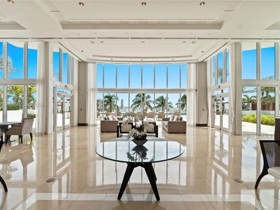 18911 Collins Ave APT 2103