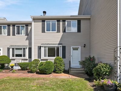 4 Erick Rd APT 102