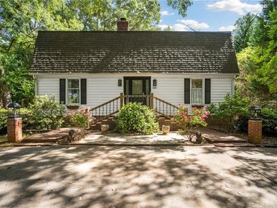 380 Long Branch Trl