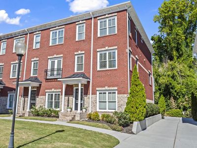 2432 Dresden Parc Cir NE UNIT 2432