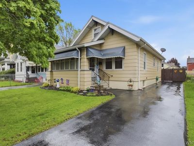 Property at 2487 South Ave, Niagara Falls, NY
