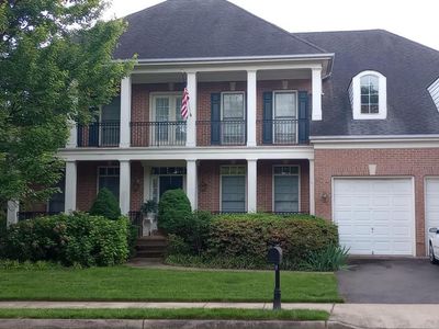 3848 Farr Oak Cir