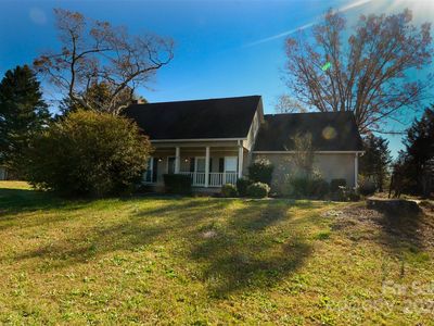 110 Shady Woods Ln