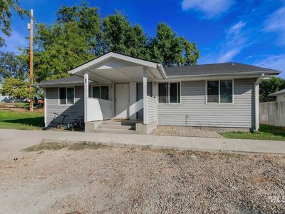 Property at 801 E Ball Ave, Parma, ID