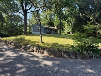 383 Emerson Ln