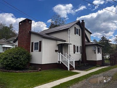 52 Deerlick St