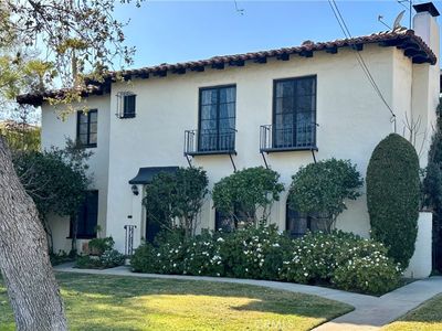 287 S Santa Anita Ave