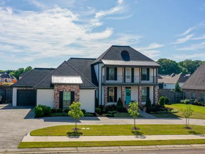202 Royal Troon Rd