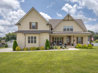1002 Pheasant Run Ct