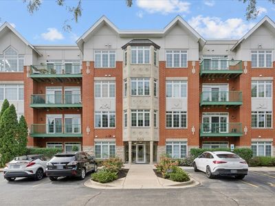 660 McHenry Rd APT 207