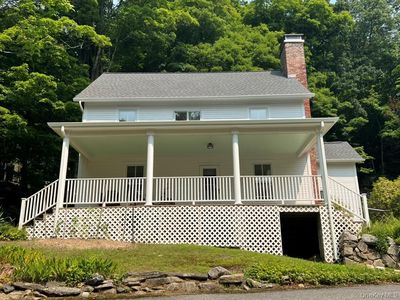 635 Long Pond Road