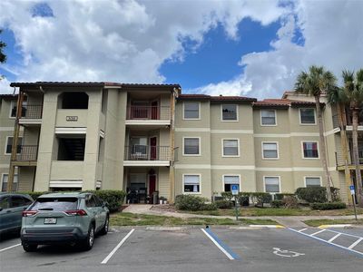 3016 Parkway Blvd APT 303