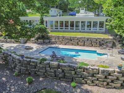 105 Bartlett Point Rd