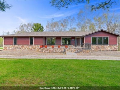 4482 Forest Rd
