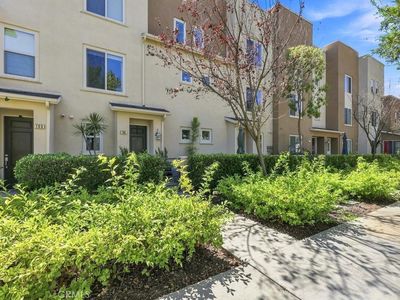 5440 Pacific Ter Unit 105