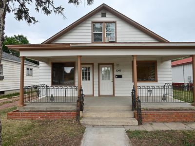 1245 N Main St