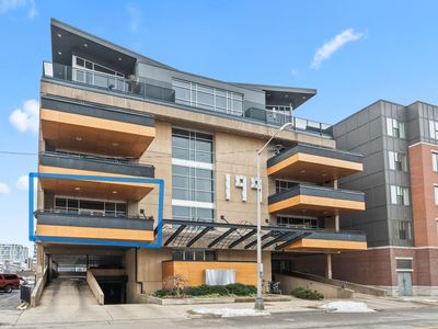 199 S 5th St Suite 301