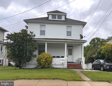 4409 Leeds Ave