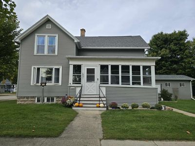 377 Thomas St