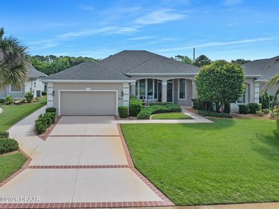 814 Westlake Dr