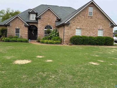 25166 Castlebury Dr