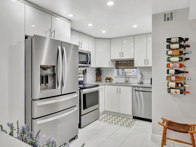 700 S HOLLYBROOK Drive #104