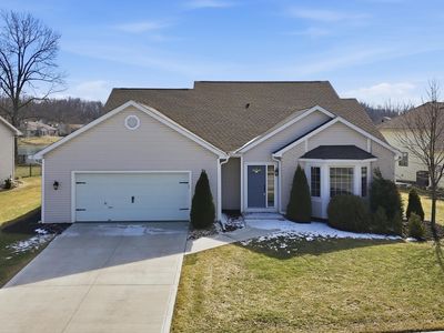 1017 Windsor Lake Dr