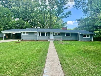 2 Richland Dr