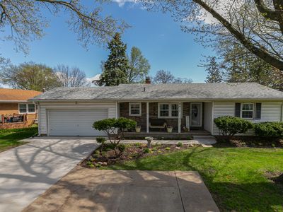 2417 Hickory Grove Rd