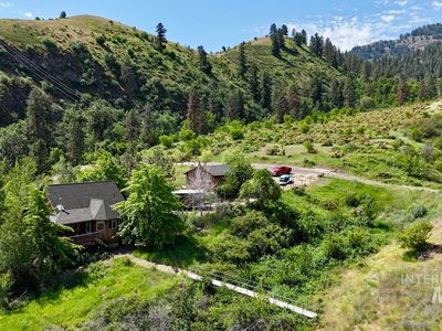 231 Gregory Creek Rd