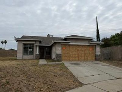 Property at 1299 Moonlight Dr, Ceres, CA