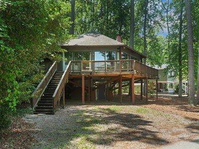 829 Eagles Nest Dr