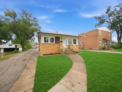 Property at 1327 S Wolf Rd, Hillside, IL
