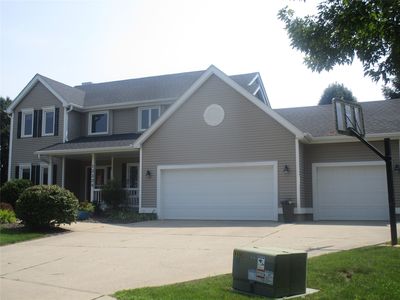 13328 Rocklyn Dr