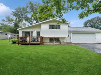 1233 N Lake Shore Dr