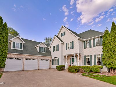 Property at 3633 Lynwood Cir, Grand Forks, ND