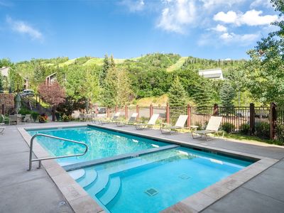 2420 Ski Trail Ln #315