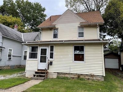923 Bloomfield Ave