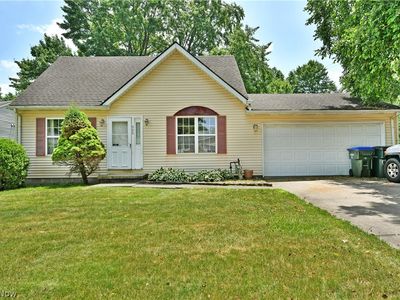 906 Elizabeth Ct