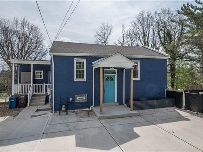 930 Angelo Dr