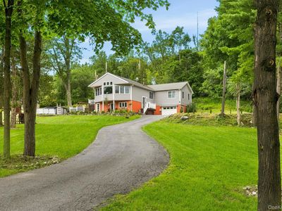 412 Laroe Road
