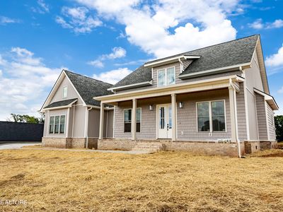 353 Meadow Rd W
