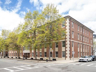 45 1st Ave #302