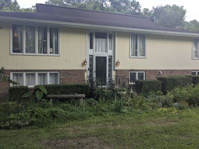 2043 Sunny Side Dr