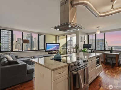 2100 3rd Avenue #2601