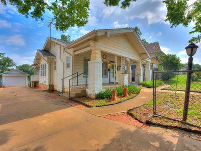 320 E Washington Ave