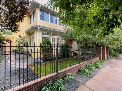 1337 N Humboldt Street